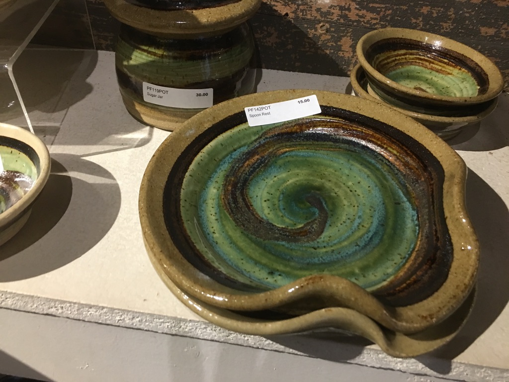 Serving plate
